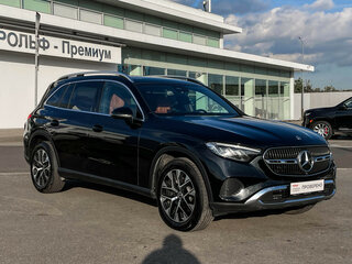 2023 Mercedes-Benz GLC 260 L II (X254), чёрный, 5389000 рублей, вид 3