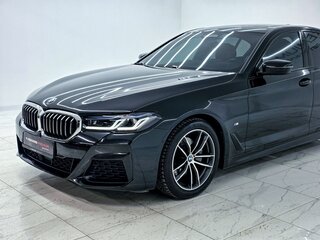 2023 BMW 5 серии 520d xDrive VII (G30/G31/G38) Рестайлинг, чёрный, 5650000 рублей, вид 2