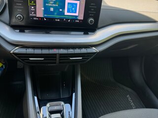 2021 Skoda Octavia IV (A8), синий, 2150000 рублей, вид 5