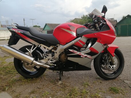 2005 Honda CBR 600F, красный, 585000 рублей, вид 4