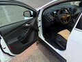 2017 Ford Focus III Рестайлинг, белый, 1200000 рублей - вид 9