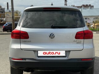 2012 Volkswagen Tiguan I Рестайлинг, серебристый, 1370000 рублей, вид 3