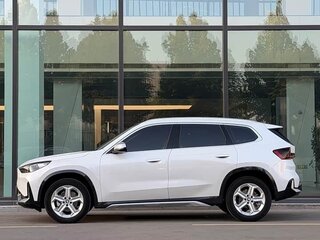 2025 BMW X1 Long 20Li sDrive III (U11/U12), белый, 2050226 рублей, вид 3