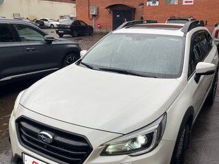 2019 Subaru Outback V Рестайлинг, белый, 2290000 рублей, вид 3