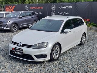 Volkswagen Golf VII