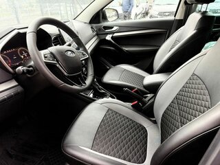 2026 Lada (ВАЗ) Vesta I Рестайлинг (NG), чёрный, 2015000 рублей, вид 5