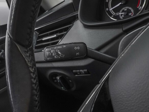 2022 Skoda Rapid II, белый, 1730000 рублей - вид 14
