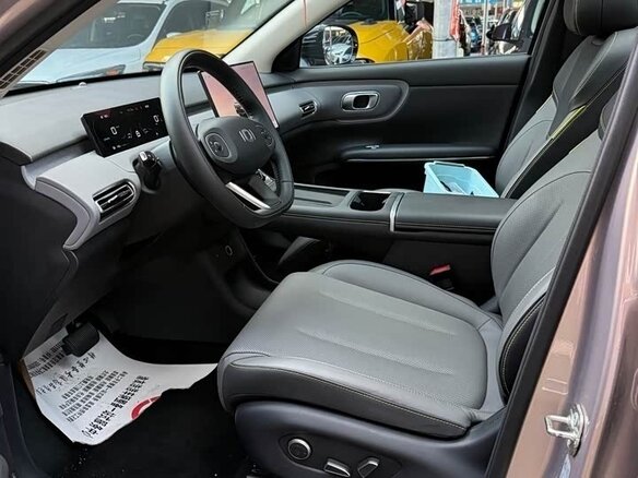 2026 Changan Qiyuan Q05 51.9 kWh II, бежевый - вид 10