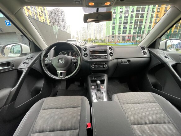 2013 Volkswagen Tiguan I Рестайлинг, белый - вид 15