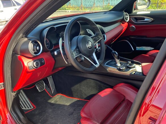 2017 Alfa Romeo Giulia II (952), красный - вид 2