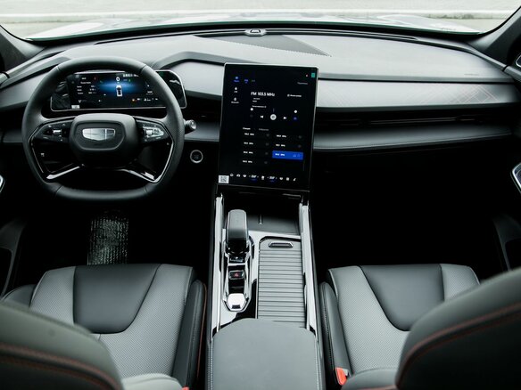 2026 Geely Cityray, серебристый - вид 14