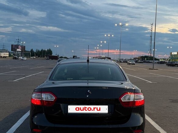 2010 Renault Fluence I, чёрный, 400000 рублей - вид 3