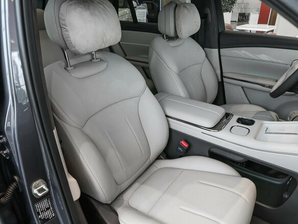 2025 GAC Trumpchi S7 I, серый, 5590000 рублей - вид 12
