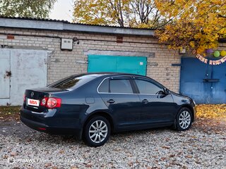 2008 Volkswagen Jetta V, серый, 580000 рублей, вид 3