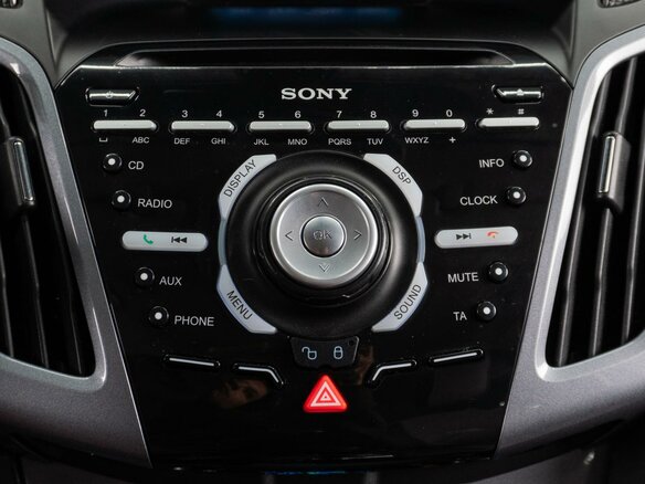 2011 Ford Focus III, серебристый, 1000000 рублей - вид 15