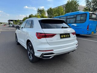 2022 Audi Q3 35 TFSI II (F3), белый, 1780000 рублей, вид 4