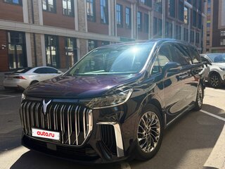 2023 Voyah Dream I, фиолетовый, 5400000 рублей, вид 2
