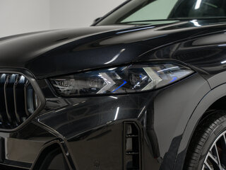 2026 BMW X6 40d III (G06) Рестайлинг, чёрный, 15590000 рублей, вид 2