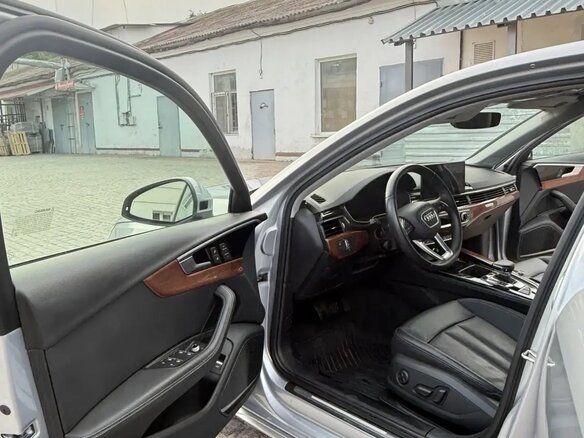 2020 Audi A4 40 TFSI V (B9) Рестайлинг, серый, 2850000 рублей - вид 7