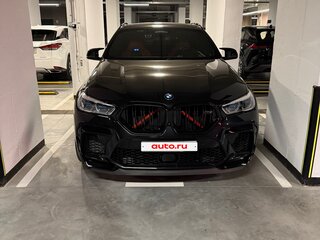 2021 BMW X6 M Competition III (F96), чёрный, 11800000 рублей, вид 2