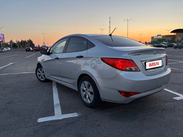 2014 Hyundai Solaris I Рестайлинг, серебристый - вид 11