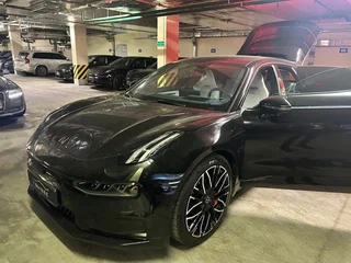 2023 Zeekr 001 100 kWh I, чёрный, 5650000 рублей, вид 1