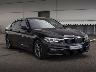 2017 BMW 5 серии 530i xDrive VII (G30/G31/G38), чёрный, 2569000 рублей, вид 3