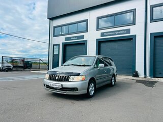 2002 Nissan Bassara, серый, 559000 рублей, вид 2