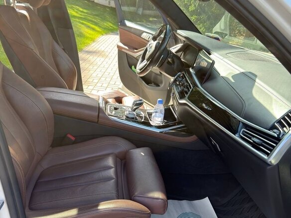 2020 BMW X7 30d I (G07), белый, 7300000 рублей - вид 20