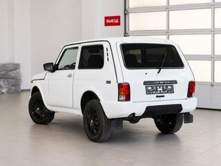 2011 Lada (ВАЗ) 2121 (4x4) I Рестайлинг, белый, 500000 рублей, вид 4