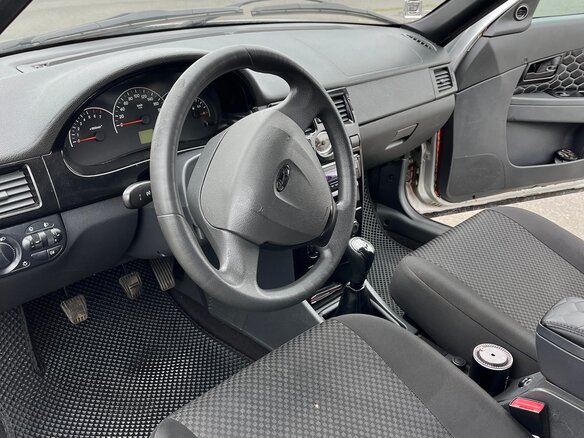 2012 Lada (ВАЗ) Priora I, серебристый, 300000 рублей - вид 12