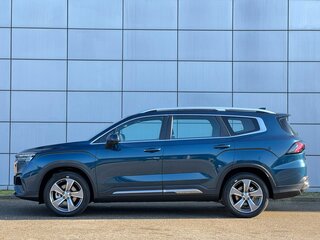 2026 Geely Okavango I Рестайлинг, синий, 4025990 рублей, вид 4