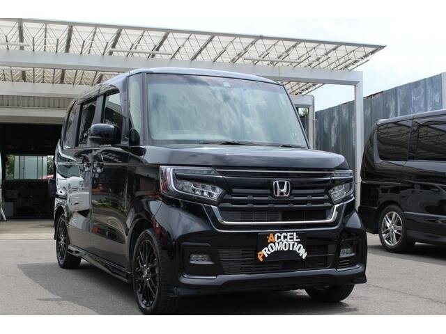 Открыть фотографии: Honda N-BOX II Рестайлинг