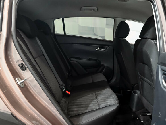 2018 Kia Rio X-Line IV, серый, 1400000 рублей - вид 19