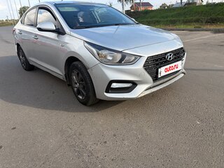 2018 Hyundai Solaris II, серебристый, 650000 рублей, вид 5