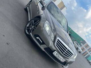 2011 Mercedes-Benz E-Класс 200 7G-Tronic IV (W212, S212, C207), серый, 1500000 рублей, вид 2