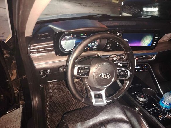 2021 Kia K5 III, чёрный - вид 6