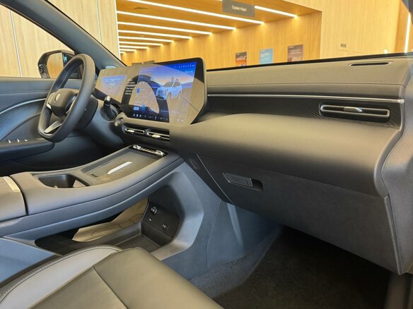 2026 Changan UNI-S I Рестайлинг, серый, 2979900 рублей - вид 8