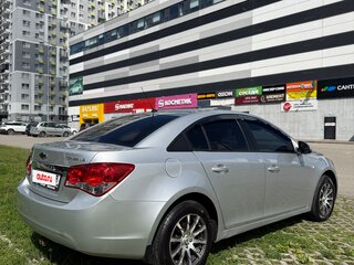 2012 Chevrolet Cruze I Рестайлинг, серый, 900000 рублей, вид 4
