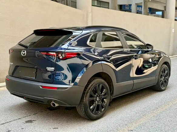 2022 Mazda CX-30 I, синий, 2150000 рублей - вид 3