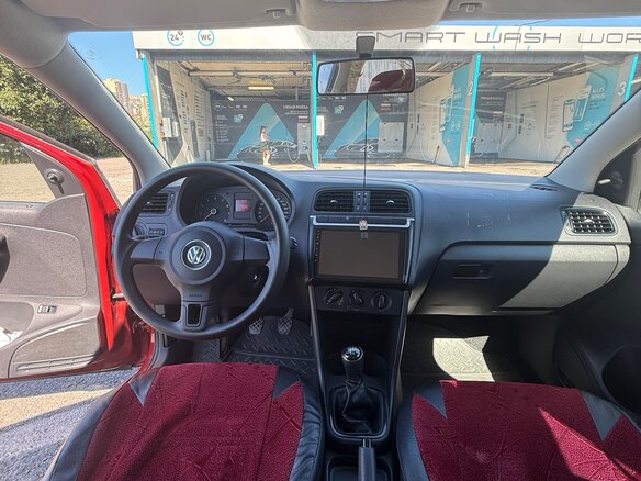2013 Volkswagen Polo V, красный, 890000 рублей - вид 7
