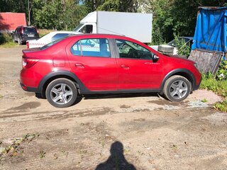 2021 Renault Logan Stepway II Рестайлинг, красный, 1810000 рублей, вид 4