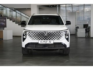 2026 Changan UNI-S I Рестайлинг, белый, 3149900 рублей, вид 2