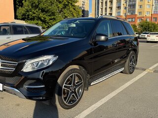 2016 Mercedes-Benz GLE 400 I (W166), чёрный, 2980000 рублей, вид 1