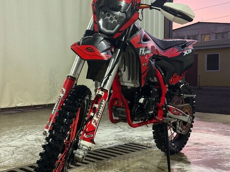 2024 FX moto YX300, красный, 170000 рублей, вид 1