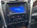 2016 Toyota Camry VII (XV50) Рестайлинг, белый, 2000000 рублей - вид 11