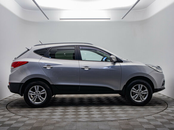2010 Hyundai ix35 I, серебристый - вид 5
