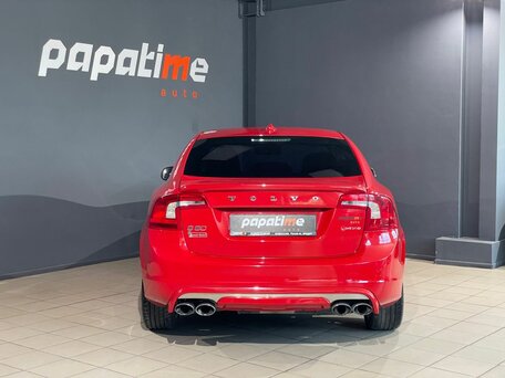 2011 Volvo S60 II, красный, 999000 рублей, вид 4