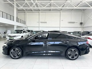 2020 Kia K5 III, чёрный, 2479000 рублей, вид 4