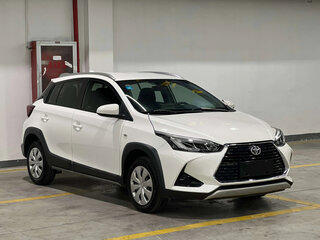 2022 Toyota Yaris L X XP150 Рестайлинг, белый, 1087003 рублей, вид 3